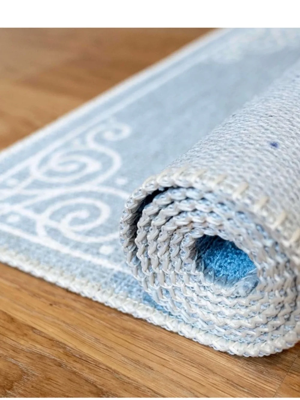 Decorative Laundry Mat - Light Blue 